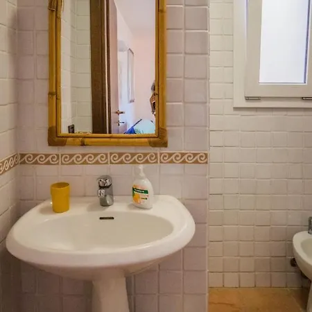 Casa Giuliana * Isola Rossa (Sassari)
